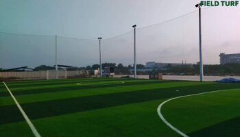 สนามฟุตบอลหญ้าเทียมวีวัน